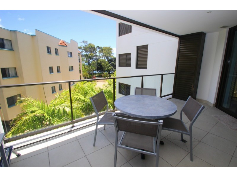 303/468 Esplanade, Torquay QLD 4655