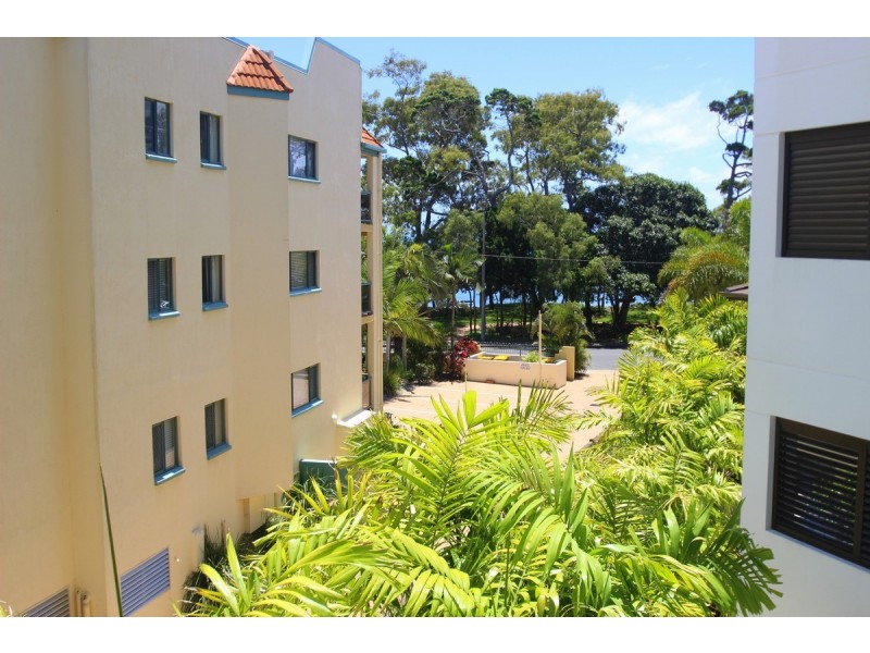 303/468 Esplanade, Torquay QLD 4655