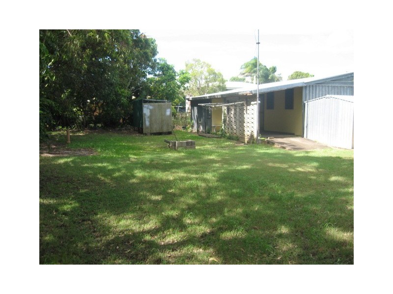 19 Pineapple Avenue, Torquay QLD 4655