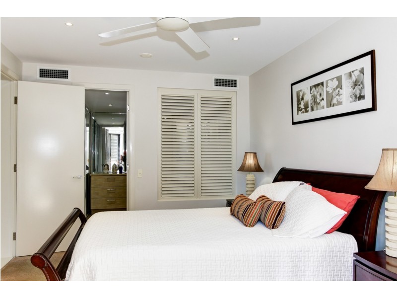603/468 Esplanade, Torquay QLD 4655
