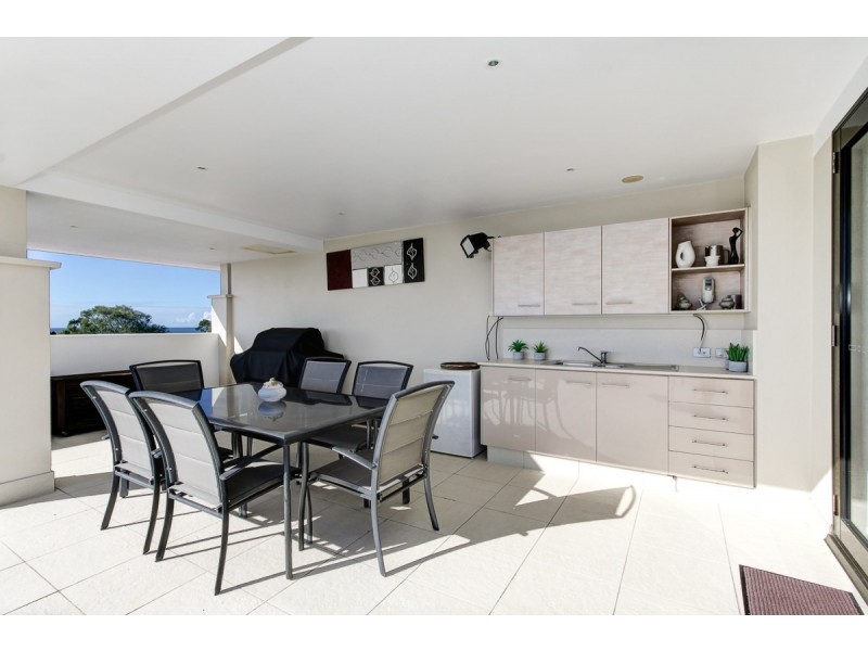 603/468 Esplanade, Torquay QLD 4655