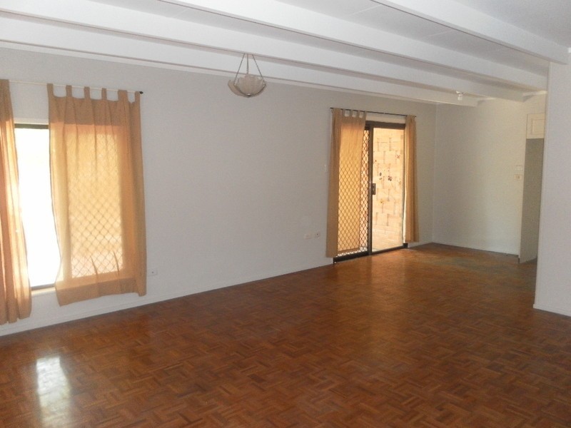 665 Esplanade, Urangan QLD 4655