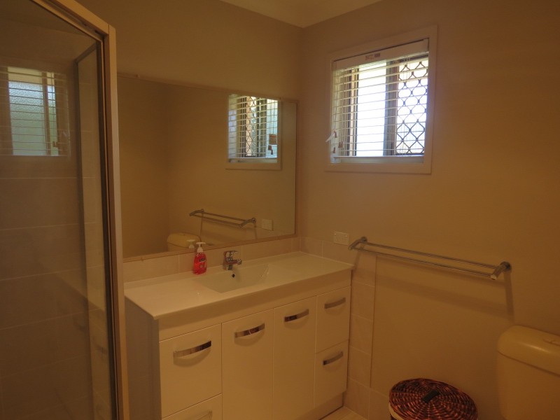 51 Carls Road, Dundowran QLD 4655