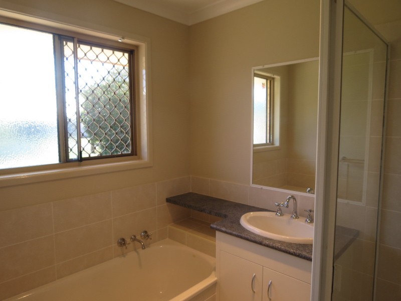 51 Carls Road, Dundowran QLD 4655