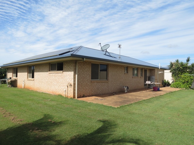 51 Carls Road, Dundowran QLD 4655