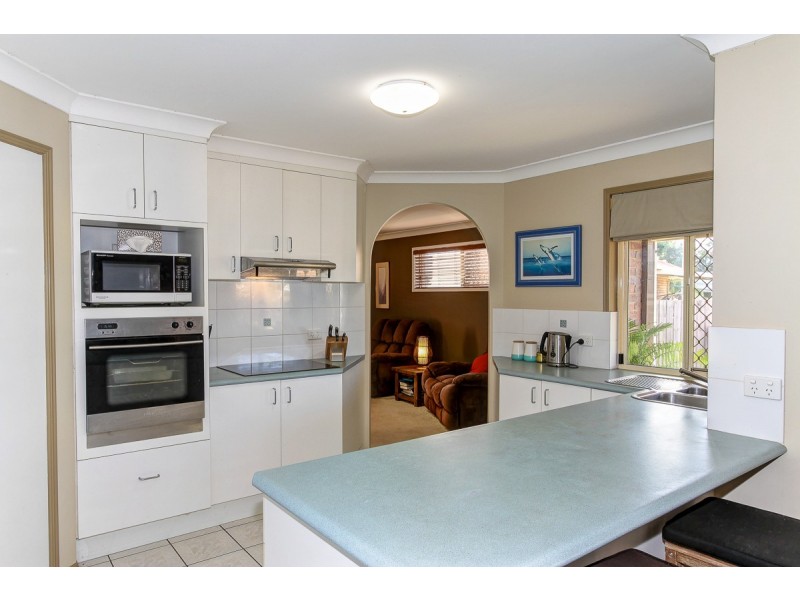 4 Elm Court, Kawungan QLD 4655