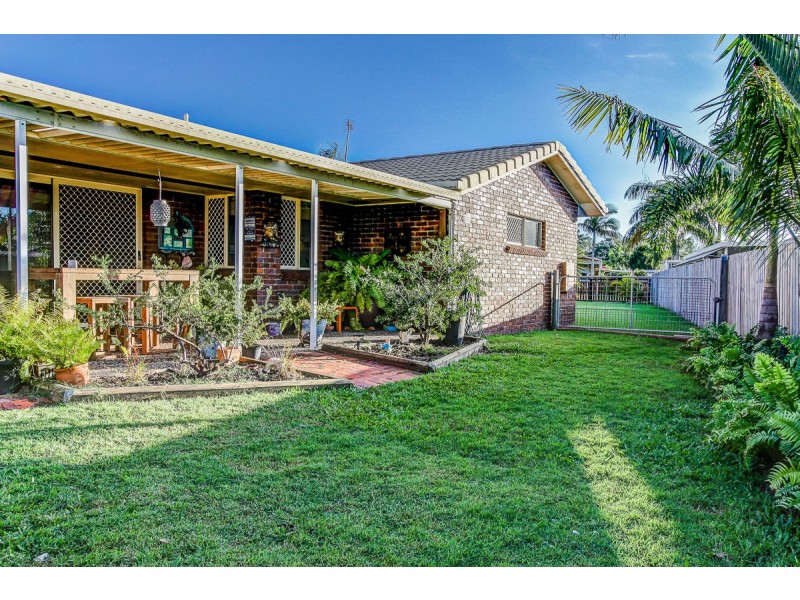 4 Elm Court, Kawungan QLD 4655