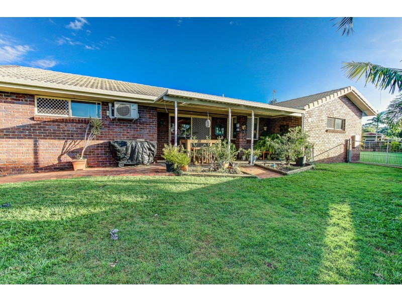 4 Elm Court, Kawungan QLD 4655