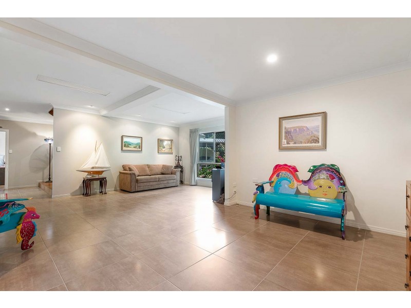 20 Palmwood Drive, Dundowran Beach QLD 4655