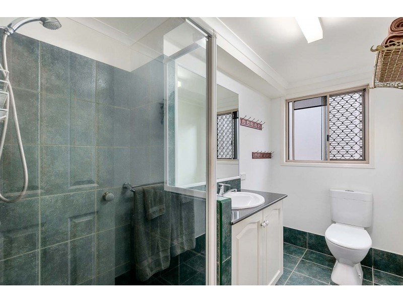 20 Palmwood Drive, Dundowran Beach QLD 4655