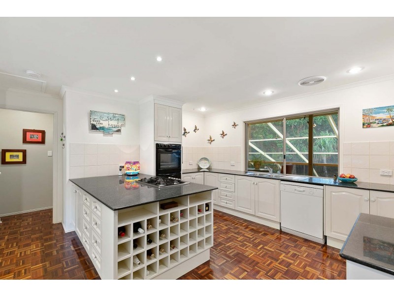 20 Palmwood Drive, Dundowran Beach QLD 4655