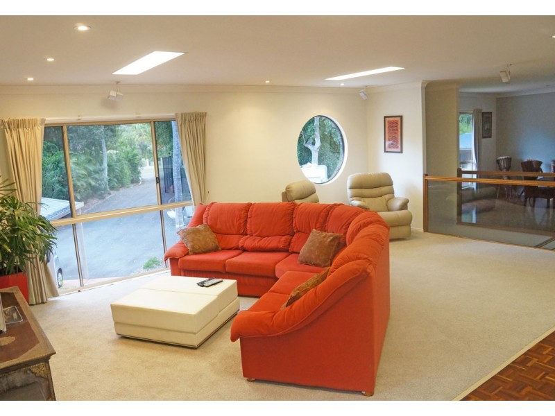 20 Palmwood Drive, Dundowran Beach QLD 4655