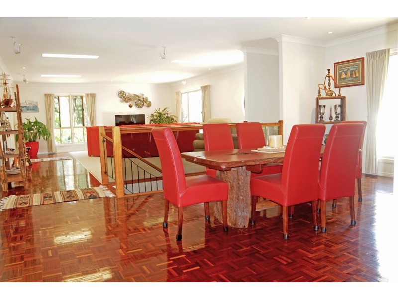 20 Palmwood Drive, Dundowran Beach QLD 4655
