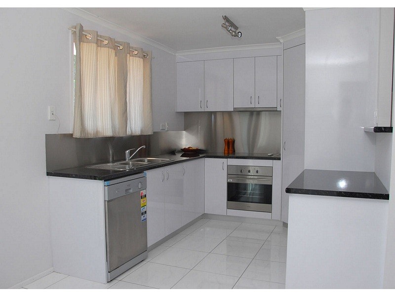 47 John Street, Scarness QLD 4655