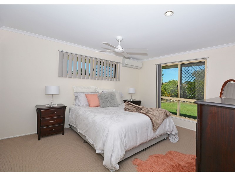 42 Vanda Street, Urangan QLD 4655