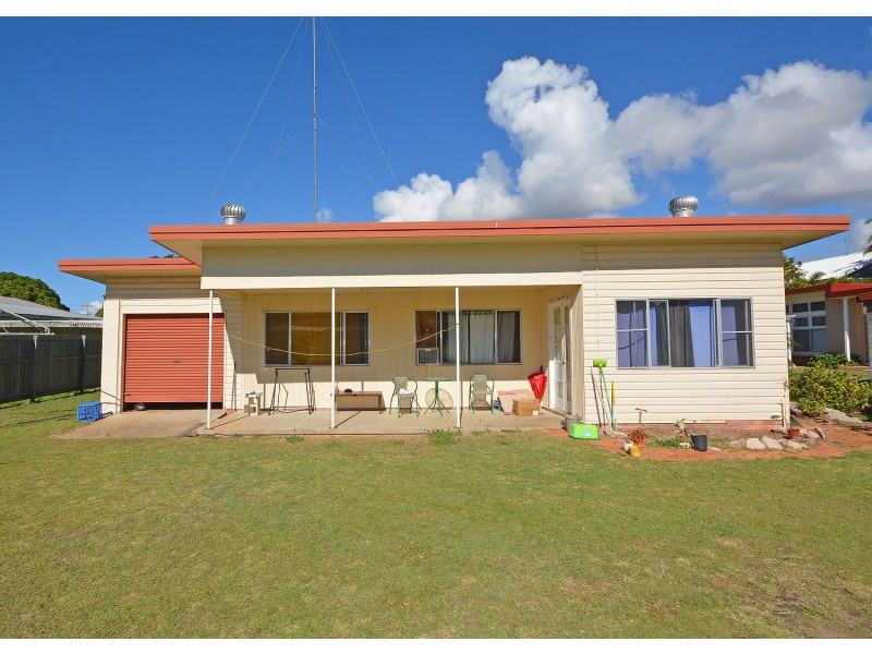 534 Esplanade, Urangan QLD 4655