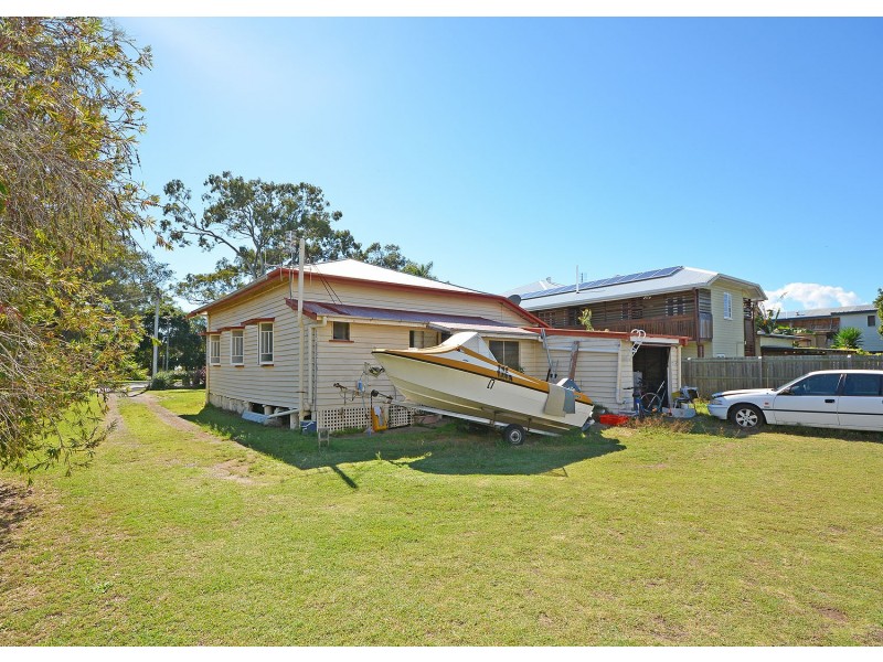 534 Esplanade, Urangan QLD 4655