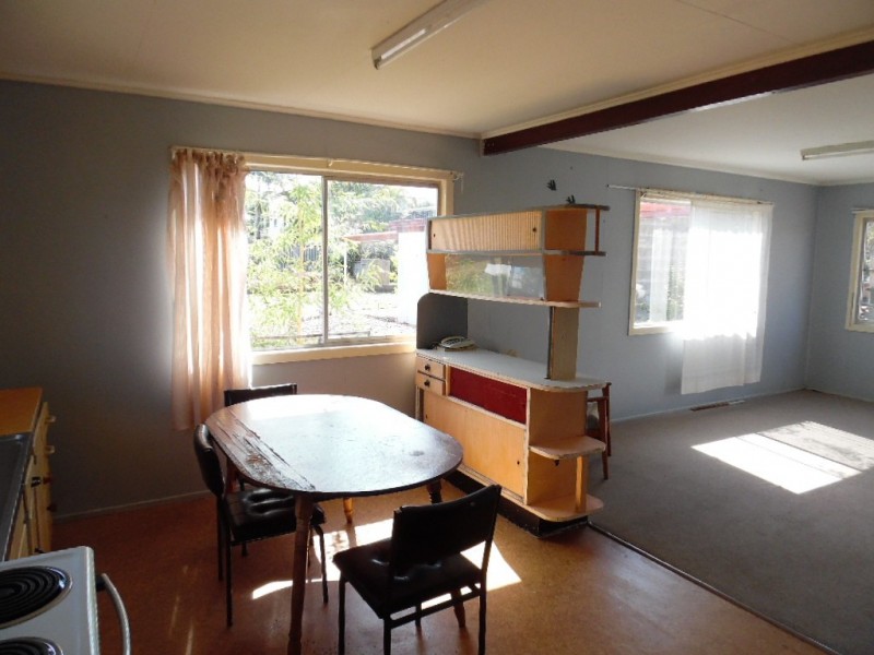 534 Esplanade, Urangan QLD 4655