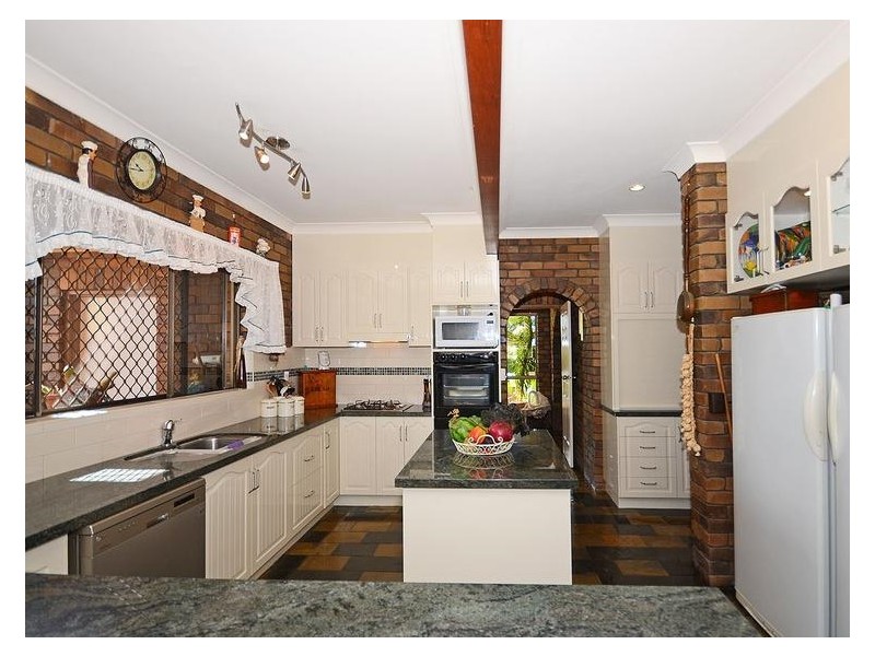 7 Craig Crescent, Pialba QLD 4655