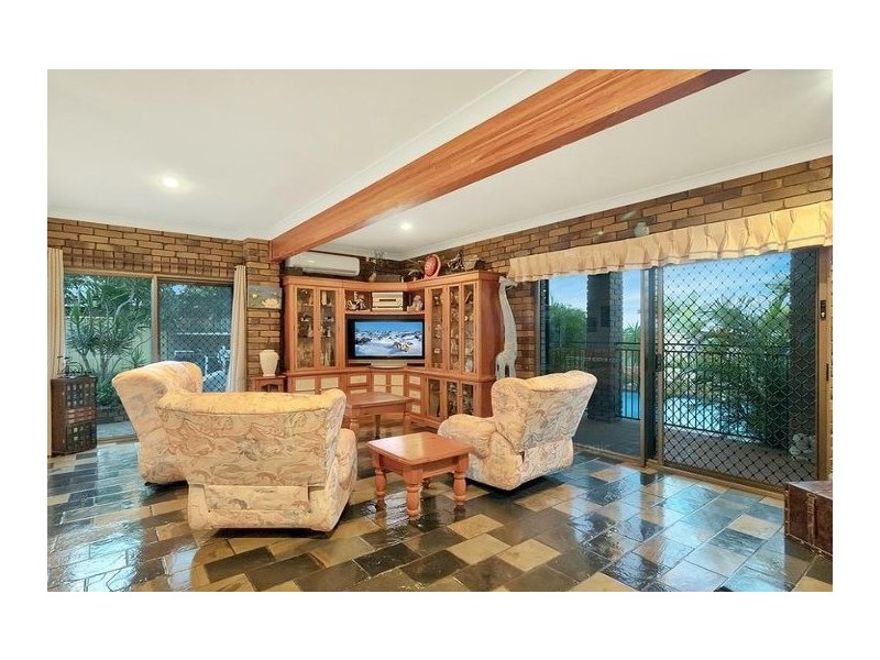 7 Craig Crescent, Pialba QLD 4655