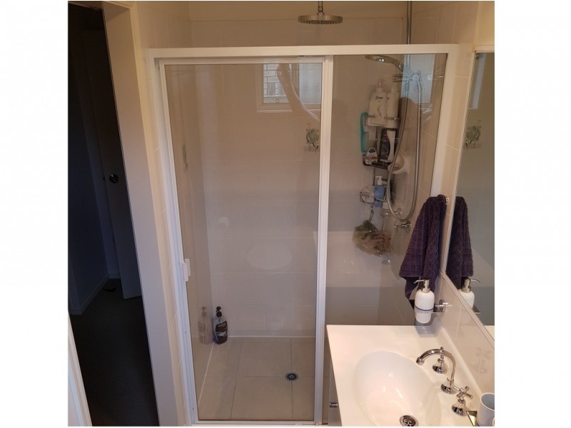 21 Bunya Court, Eli Waters QLD 4655