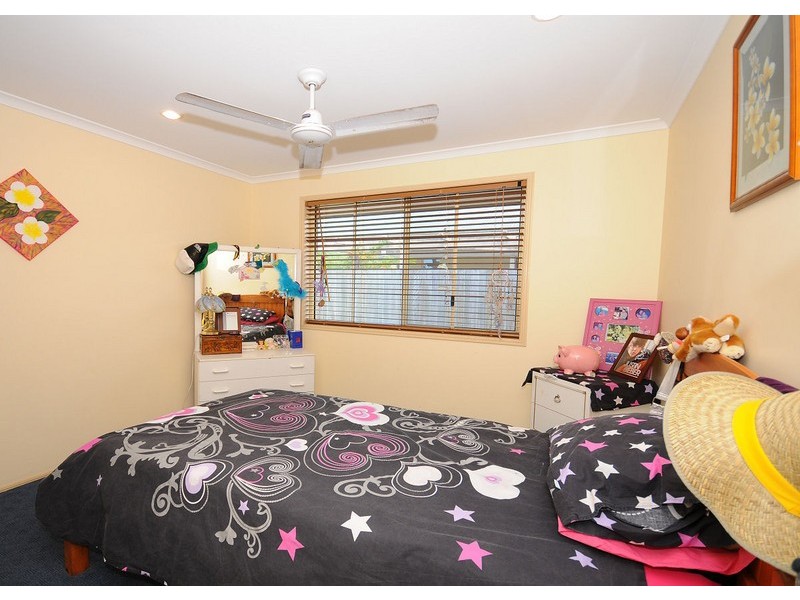 6 Amanda Court, Kawungan QLD 4655