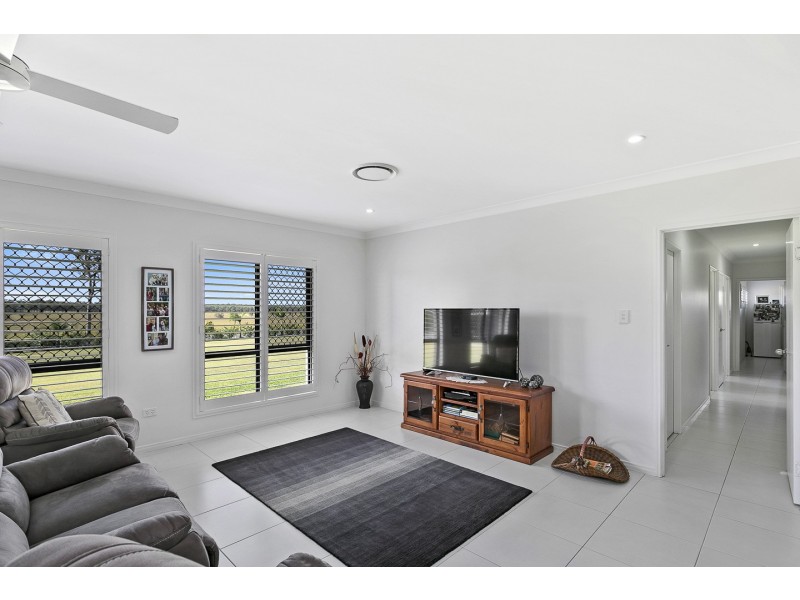 330 Moorabinda Drive, Sunshine Acres QLD 4655