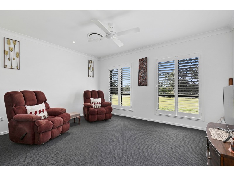 330 Moorabinda Drive, Sunshine Acres QLD 4655