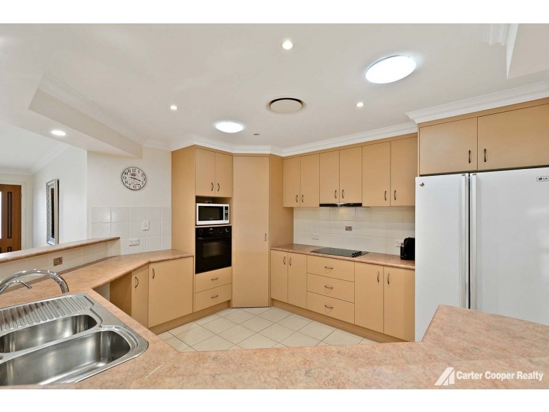 5 Shannen Court, Urraween QLD 4655