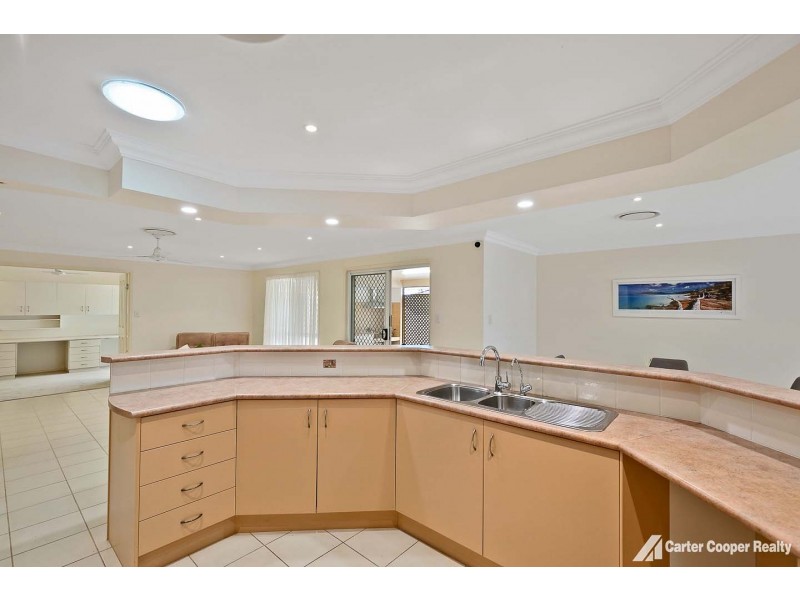 5 Shannen Court, Urraween QLD 4655