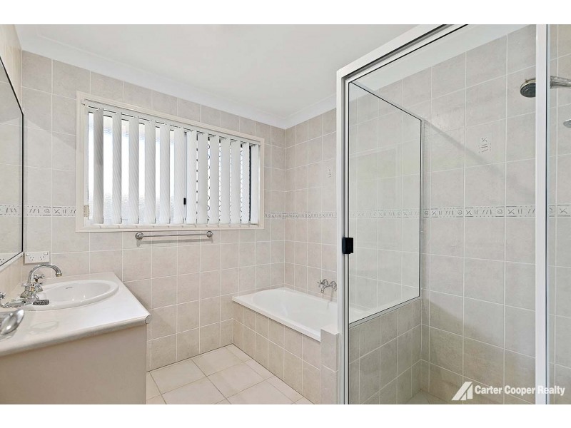 5 Shannen Court, Urraween QLD 4655