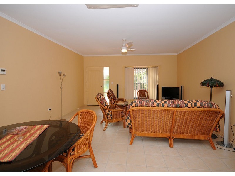 114/34 Elizabeth Street, Urangan QLD 4655