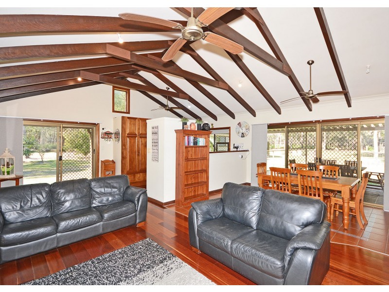 2874 Maryborough Hervey Bay Rd, Sunshine Acres QLD 4655