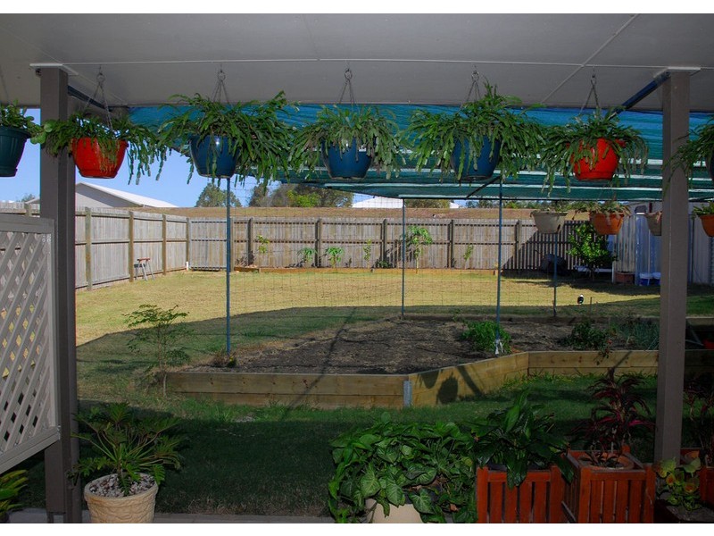 14 Bayswater Dr, Urraween QLD 4655