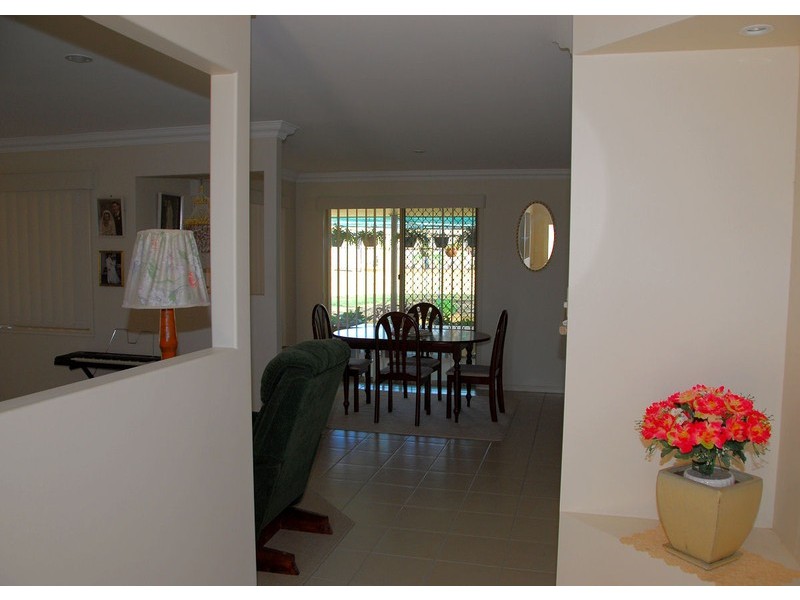 14 Bayswater Dr, Urraween QLD 4655