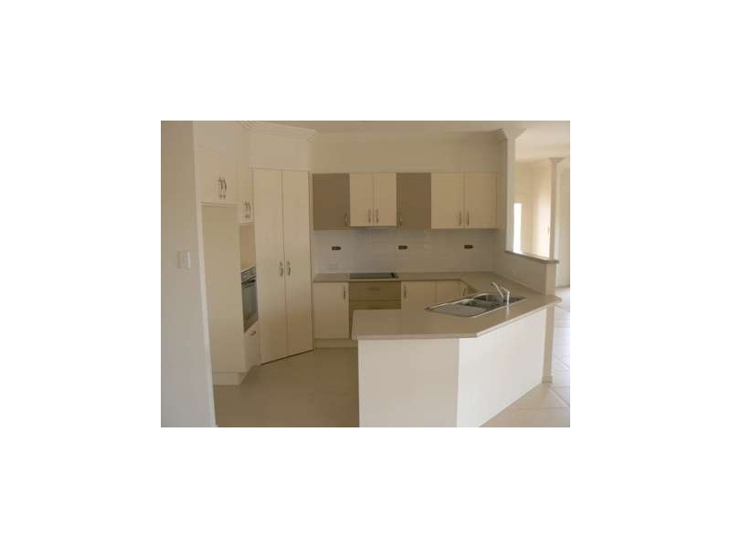 12 Bayswater Drive, Urraween QLD 4655