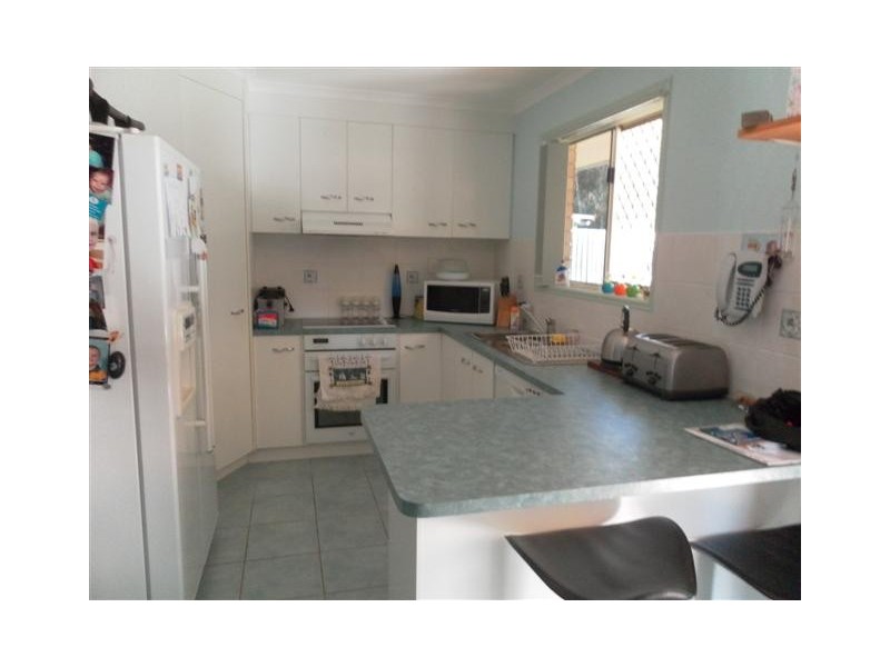 8 Cato Court, Torquay QLD 4655