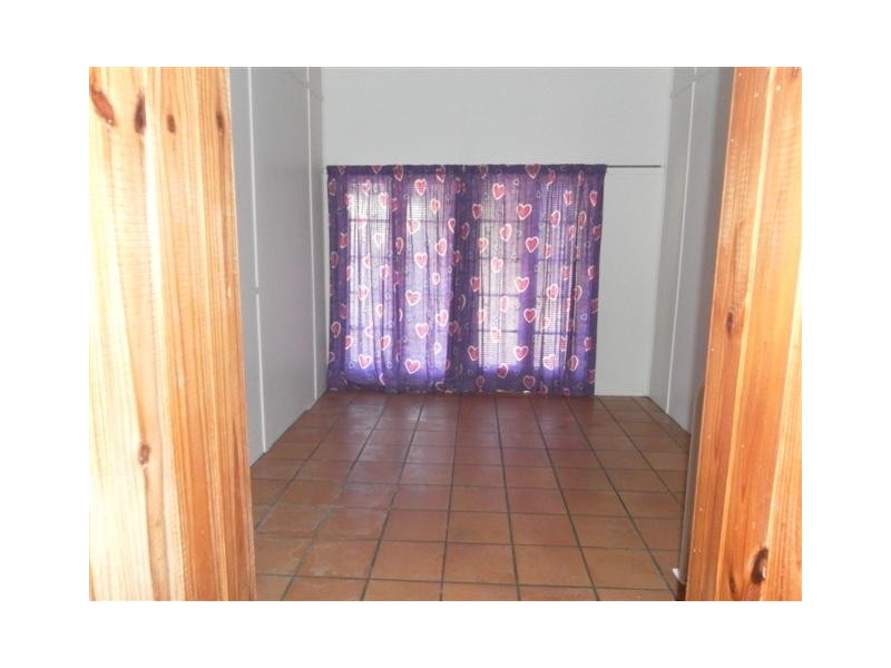 17 Cunningham Street, Torquay QLD 4655