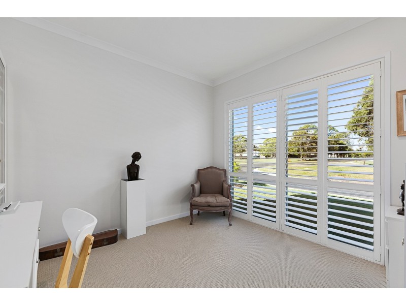 43 Zephyr Street, Scarness QLD 4655