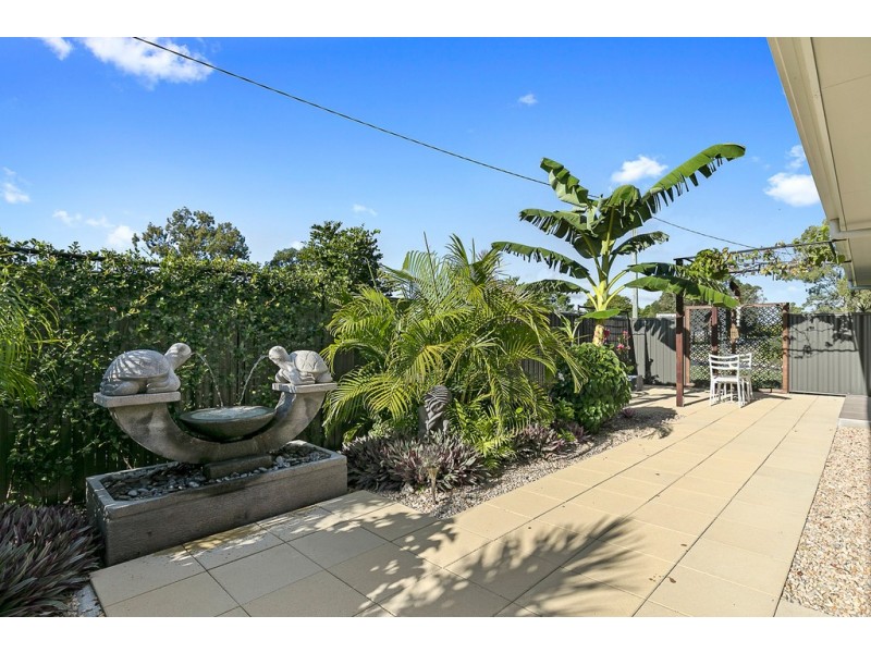 43 Zephyr Street, Scarness QLD 4655