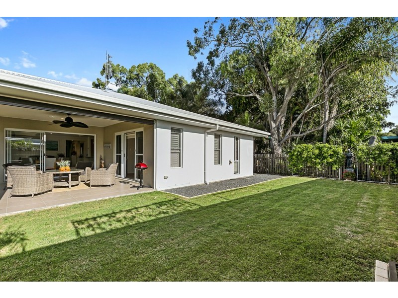 43 Zephyr Street, Scarness QLD 4655