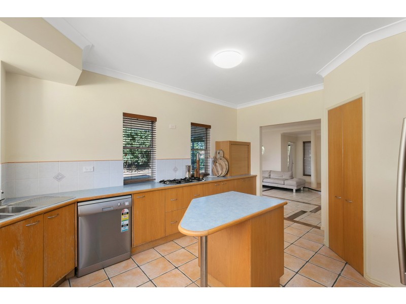 11 Ocean Park Drive, Dundowran Beach QLD 4655