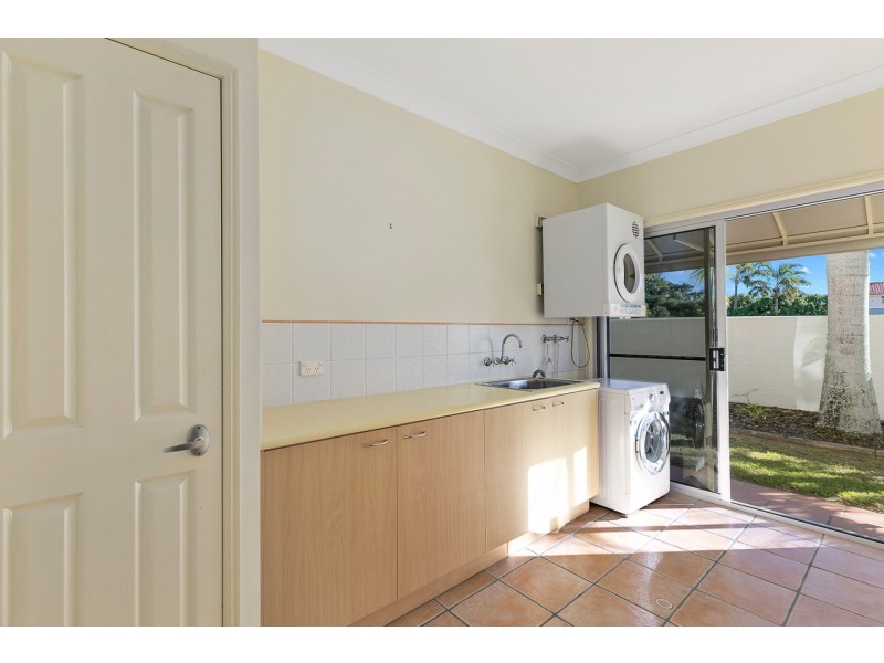 11 Ocean Park Drive, Dundowran Beach QLD 4655