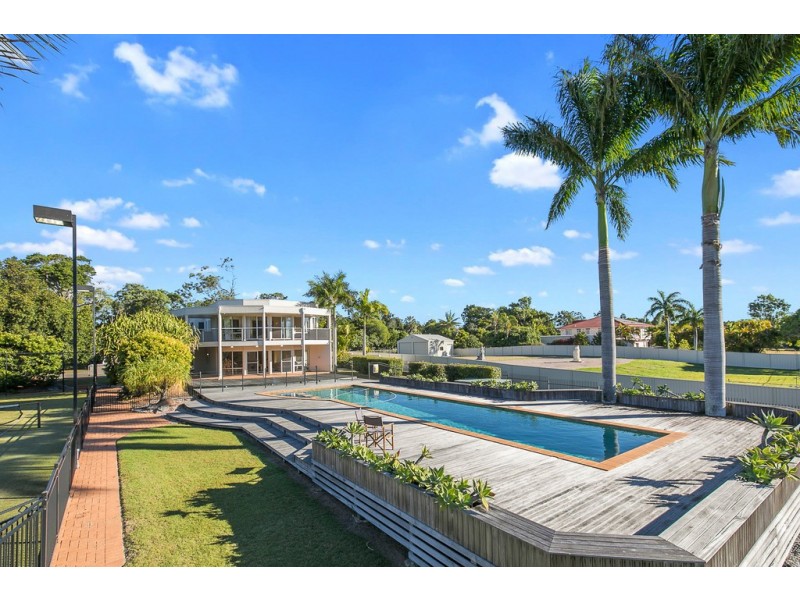 11 Ocean Park Drive, Dundowran Beach QLD 4655