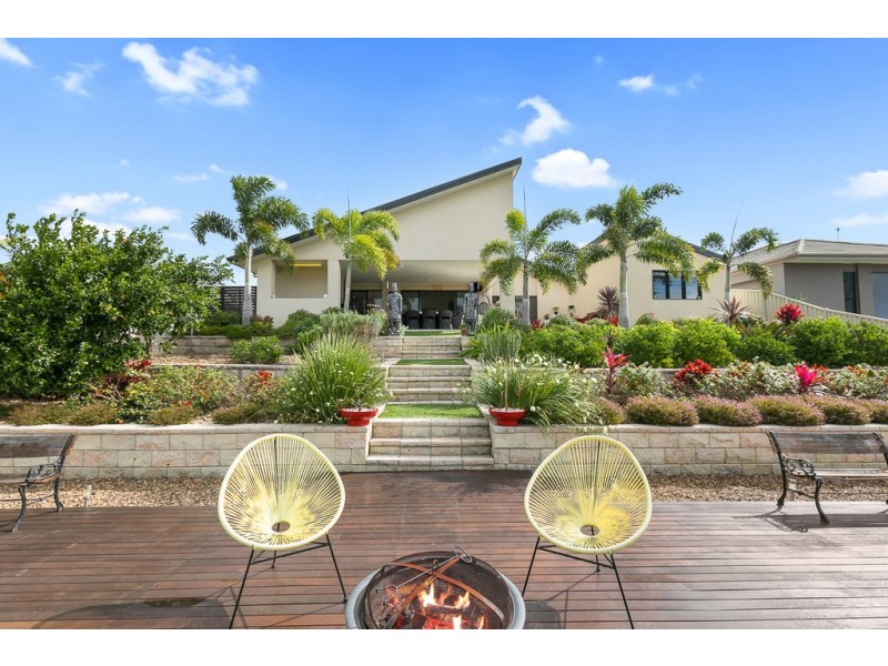 3 Bounty Circuit, Eli Waters QLD 4655