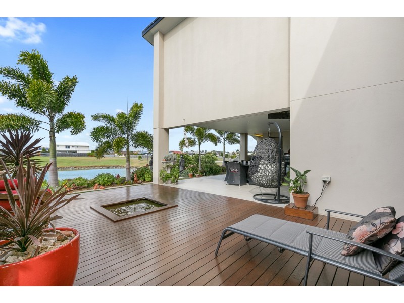3 Bounty Circuit, Eli Waters QLD 4655