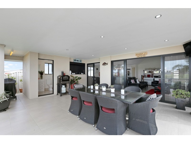 3 Bounty Circuit, Eli Waters QLD 4655