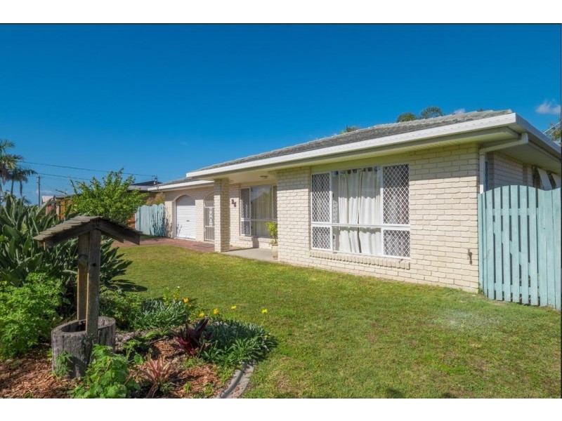 25 Moonlight Avenue, Torquay QLD 4655