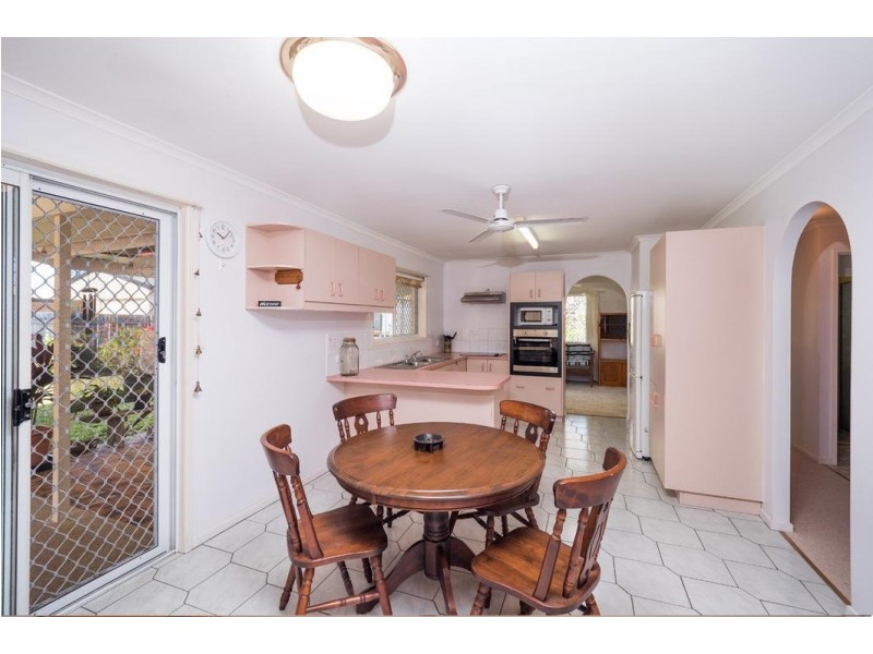25 Moonlight Avenue, Torquay QLD 4655