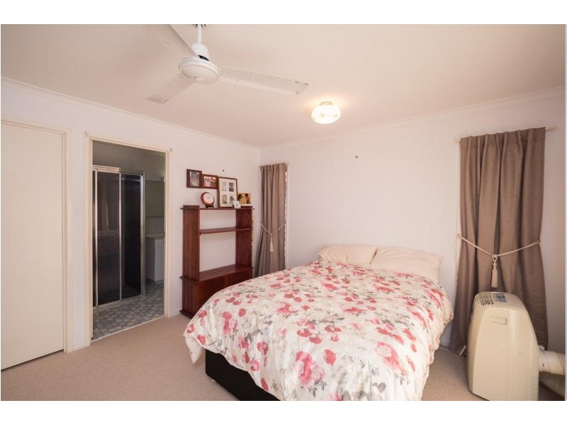 25 Moonlight Avenue, Torquay QLD 4655
